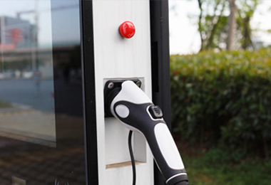 審議通過啦！東莞新建住宅停車位要配建充電設施